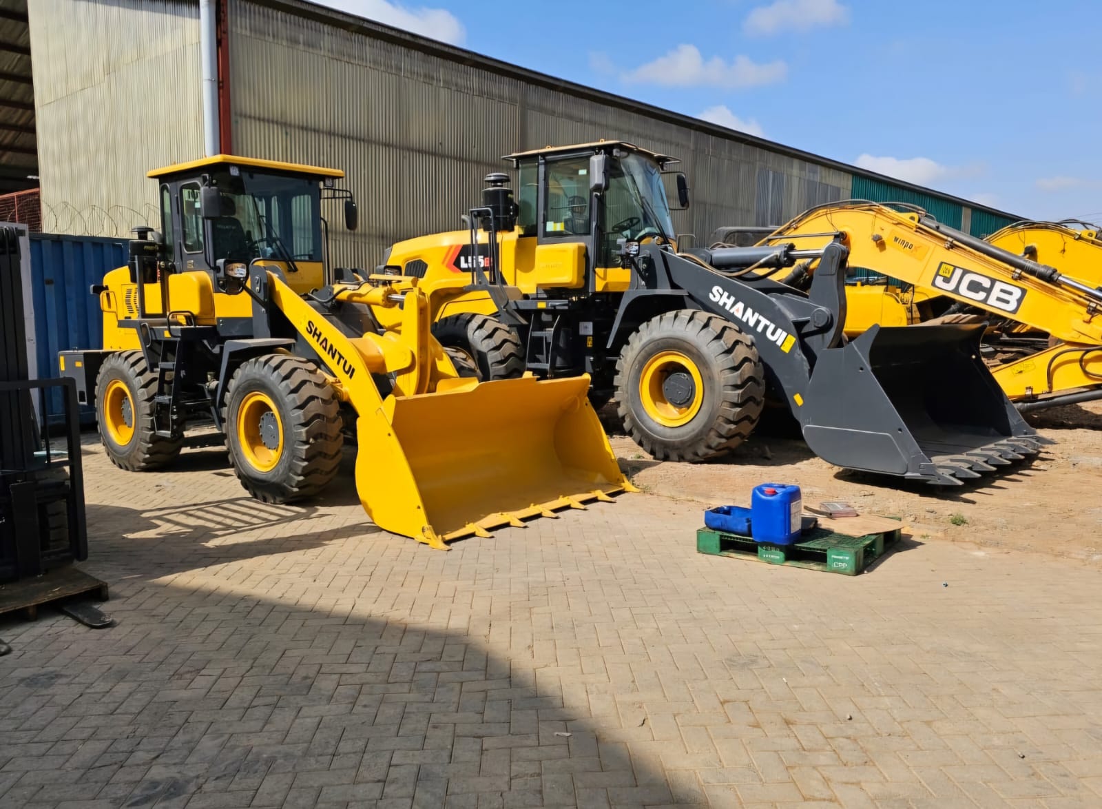 Wheel loaders for sale | Trust Partners Geo-Group Wheel loaders for sale in Kenya by Trust Partners Geo-Group